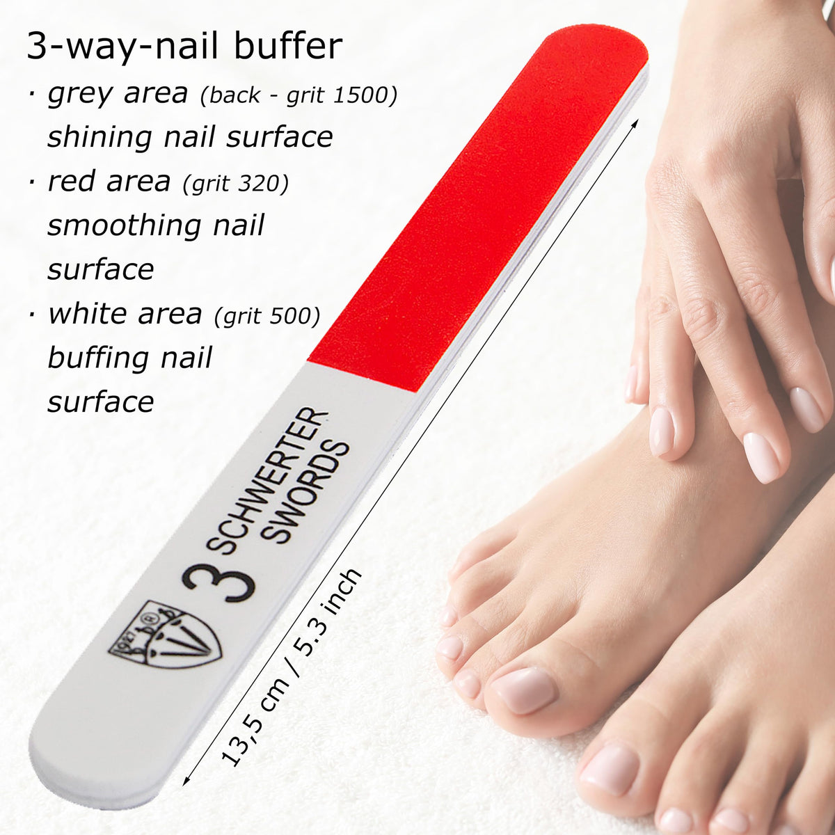 3 Swords ergonomic grip with integrated cuticle pusher, secure handling and convenience benefit