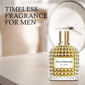 A CENTER ingredients display with bergamot, vanilla, wood showing premium quality