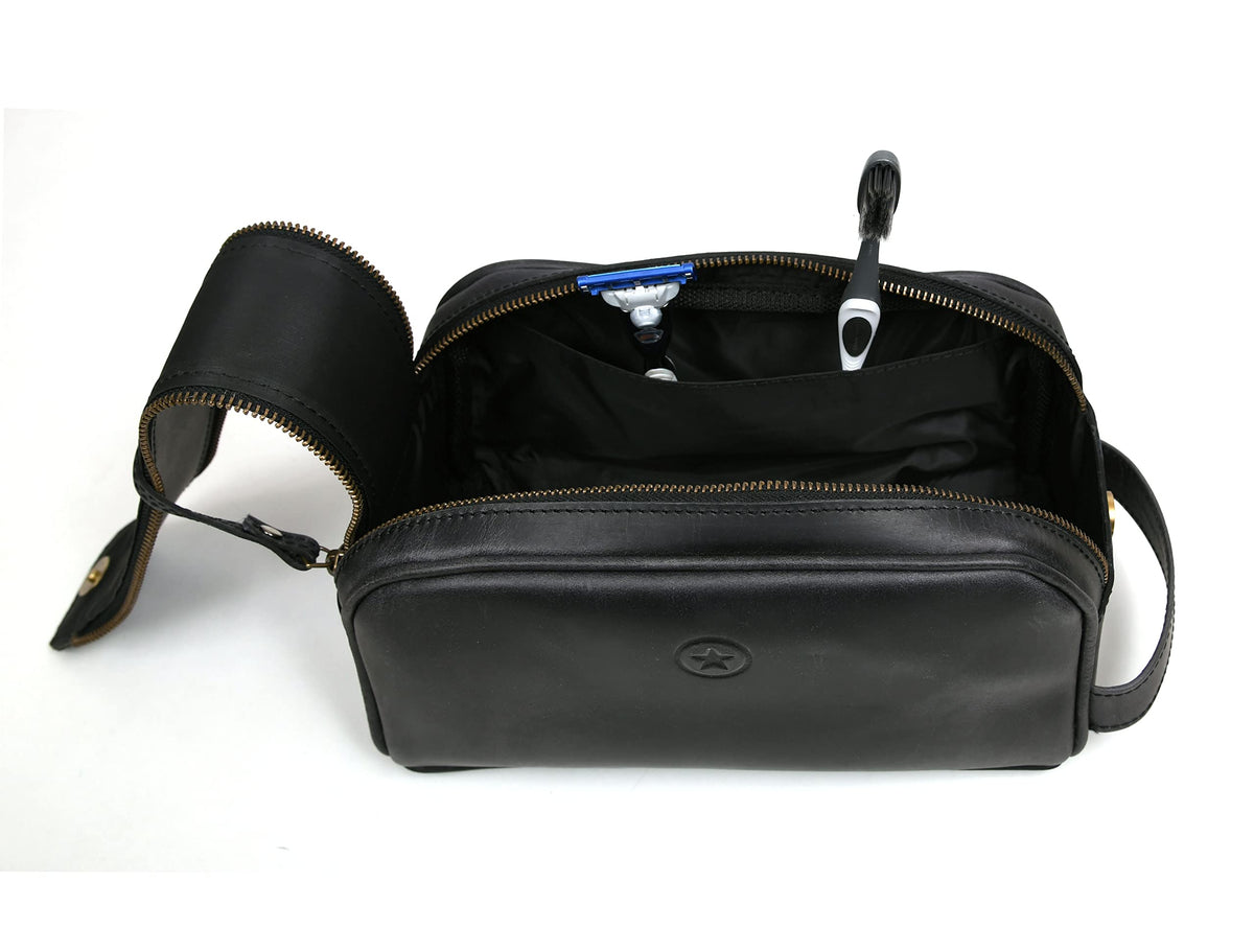 AARON LEATHER GOODS external zip pocket detail for quick-access convenience