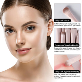 ACMEBEAUTY detail brush in inner corner showing targeted highlight control