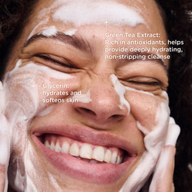 AESTURA foam texture closeup showing soft pre-foamed lather