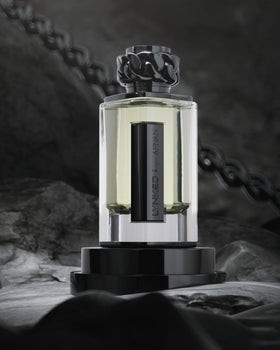 Afnan Lynked Freedom black closeup of glass emphasizing quality finish