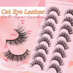 Ahrikiss close-up of the thin black cotton band, ensures discreet seamless liner blend