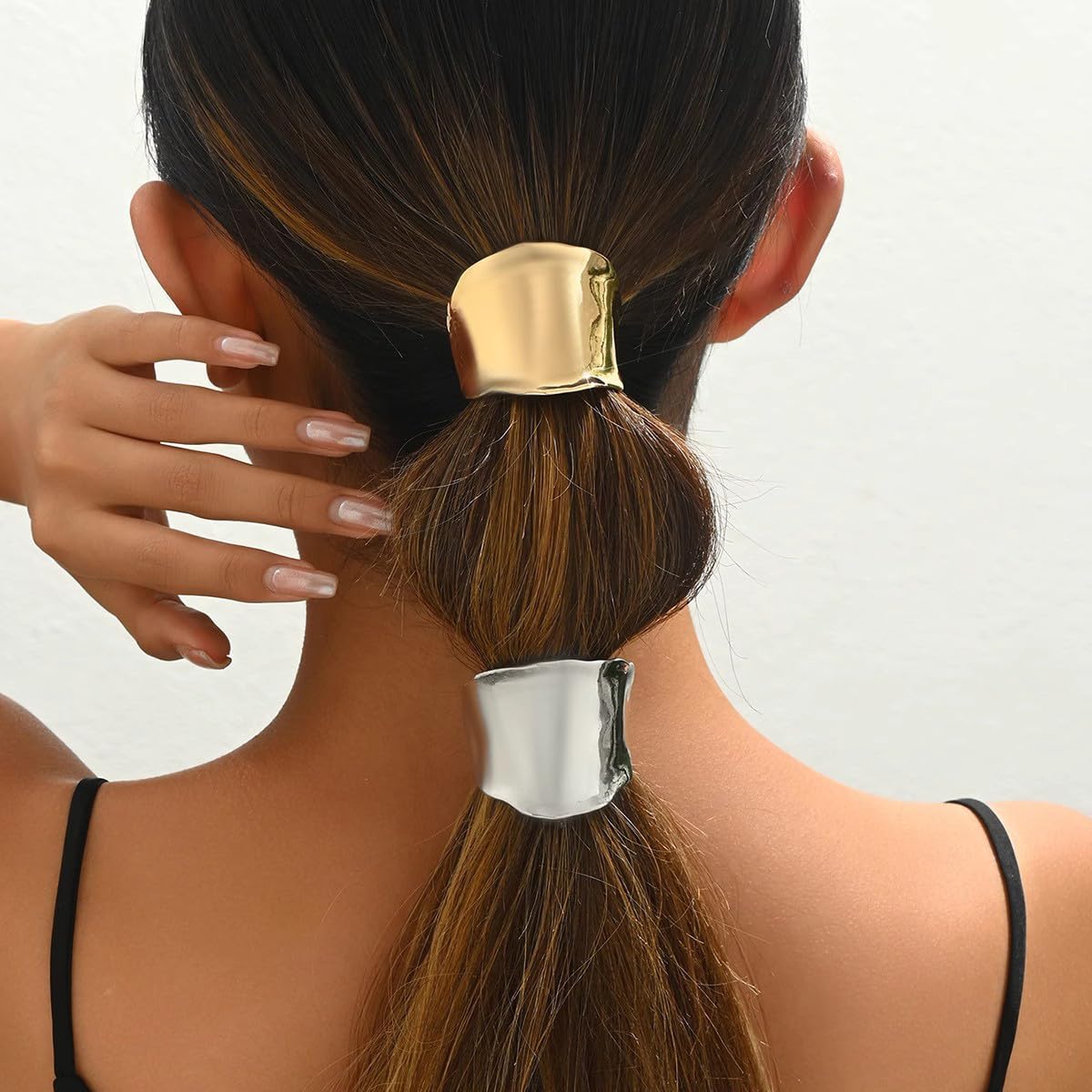 Ainvhh attached to a high ponytail, neat polished hairstyle benefit