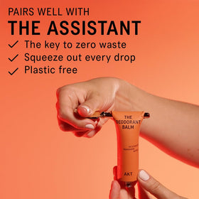 AKT recyclable cap detail emphasizing plastic-free, sustainable packaging benefit