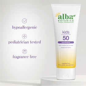 Alba Botanica applying sunscreen to a child’s arm for easy, non-greasy coverage