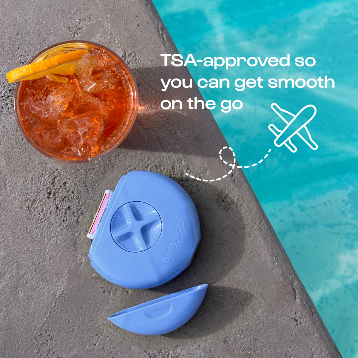 Alleyoop razor in a travel bag used by a traveler for quick touch-ups