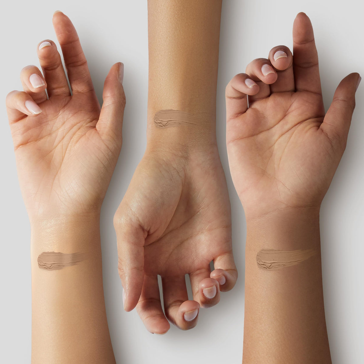 Almay blended swatch before and after demonstrating adaptive shade match benefit