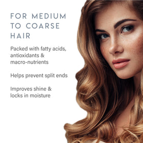 ALURAM applying conditioner in hands demonstrating smooth application and detangling