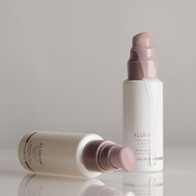 ALURAM coconut water and jojoba oil ingredients highlighting nourishing benefits