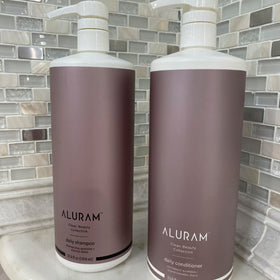 ALURAM label close-up highlighting ingredients and clean-beauty benefits