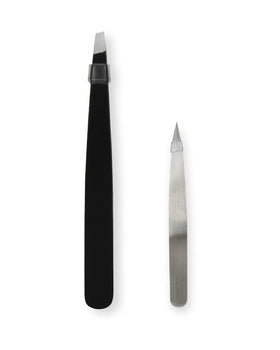 Amazon Basics tweezers and scissors close-up highlighting sharp tips and precise trimming performance