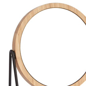 Amazon Basics close-up of bamboo rim highlighting natural finish and durable edge