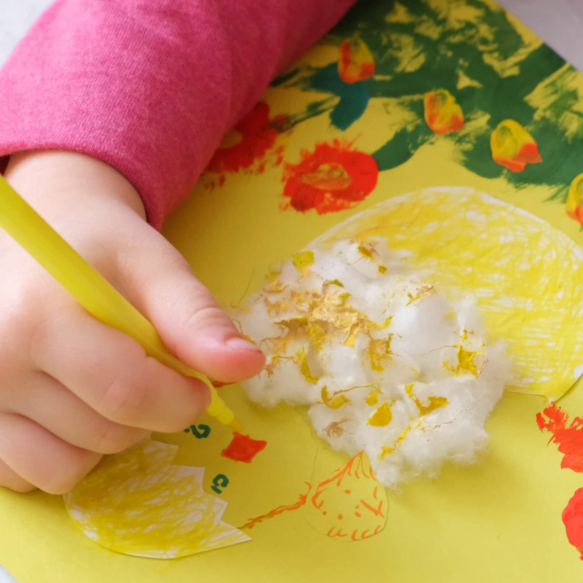 AMOZA unbleached cotton with tiny dark dots signalling natural processing benefit