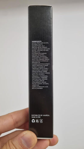ANAREAL used as a morning primer under makeup showing smoothing benefit