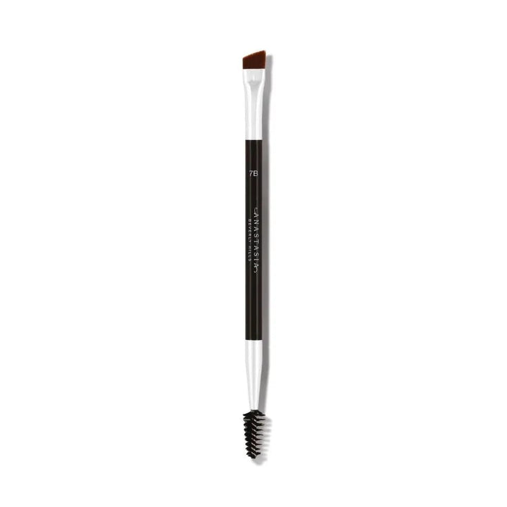 Anastasia Beverly Hills 7B front view showing angled brush for precise strokes