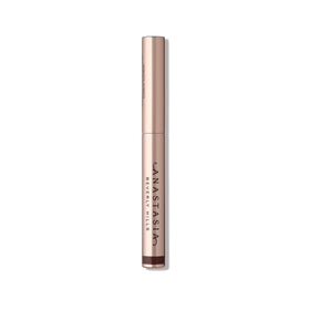 Anastasia Beverly Hills felt-tip close-up showing ultra-precision for sharp lines