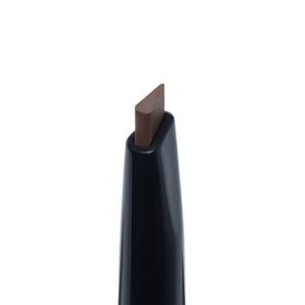 Anastasia Beverly Hills triangular tip close-up demonstrating precision edges for defined brows