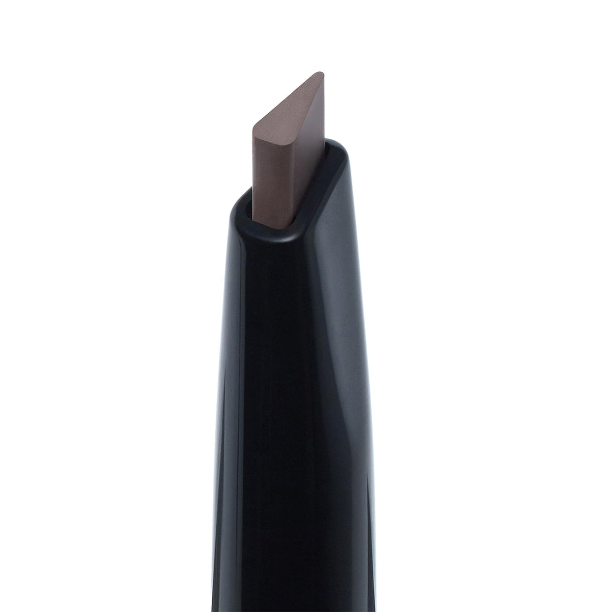 Anastasia Beverly Hills triangular tip close-up demonstrating precise multi-edge control benefit