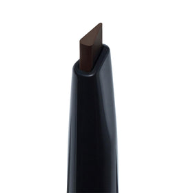 Anastasia Beverly Hills triangular tip close-up illustrating precision for hair-like strokes