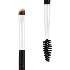 Anastasia Beverly Hills Brush 12 angled bristles close-up demonstrating firm sculpting precision