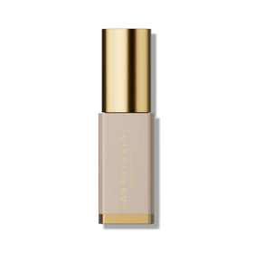 Anastasia Beverly Hills close-up of creamy contour texture highlighting smooth blendability