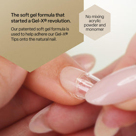 APRÉS close-up of Extend Gel texture displaying smooth consistency for reliable bonding
