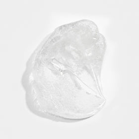 APRÉS close-up of thick putty-like gel texture, shows easy control and low overflow