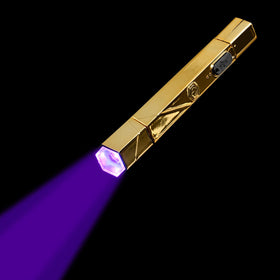 APRÉS Omni Light extendable head close-up highlighting adjustable angle advantage