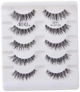 Ardell close-up of criss-cross lash texture highlighting feathery volume