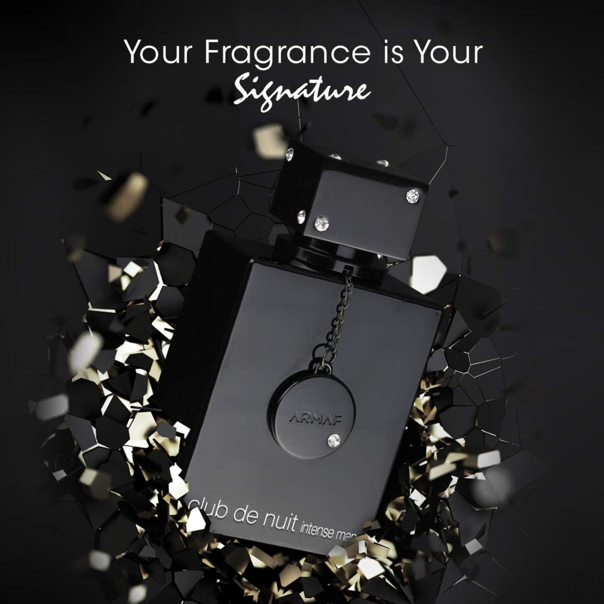 Armaf Club De Nuit Intense spray action demonstrating easy application and good projection