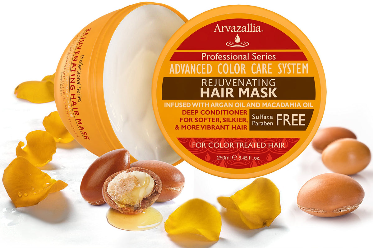 Arvazallia in-use application on damp hair demonstrating smooth detangling benefit