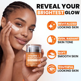 Arvesa texture close-up revealing smooth cream consistency and hydration