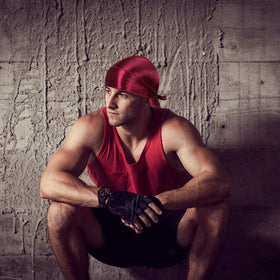 ASKNOTO model wearing durag at night to protect waves while sleeping