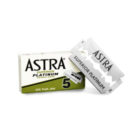 ASTRA blade close-up of platinum edge highlighting smooth glide benefit