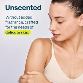 BIO SPECTRA ATTITUDE lifestyle photo in bathroom emphasizes gentle daily routine