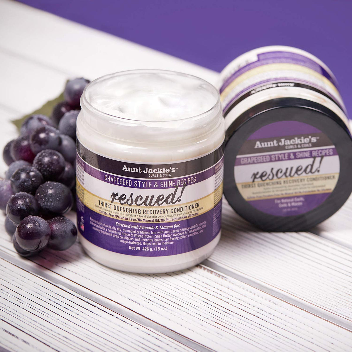 Aunt Jackie's label close-up highlighting ingredient callouts and benefits