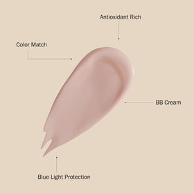 Australian Gold applied on skin before and after blending for natural coverage