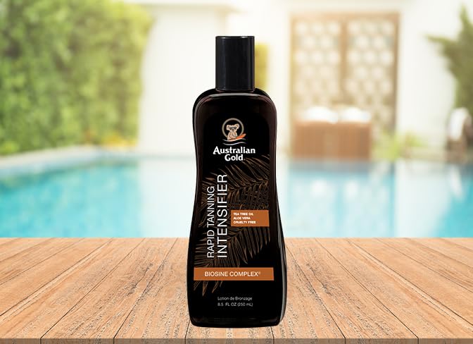 Australian Gold close-up of lotion texture and pump showing smooth absorbency benefit