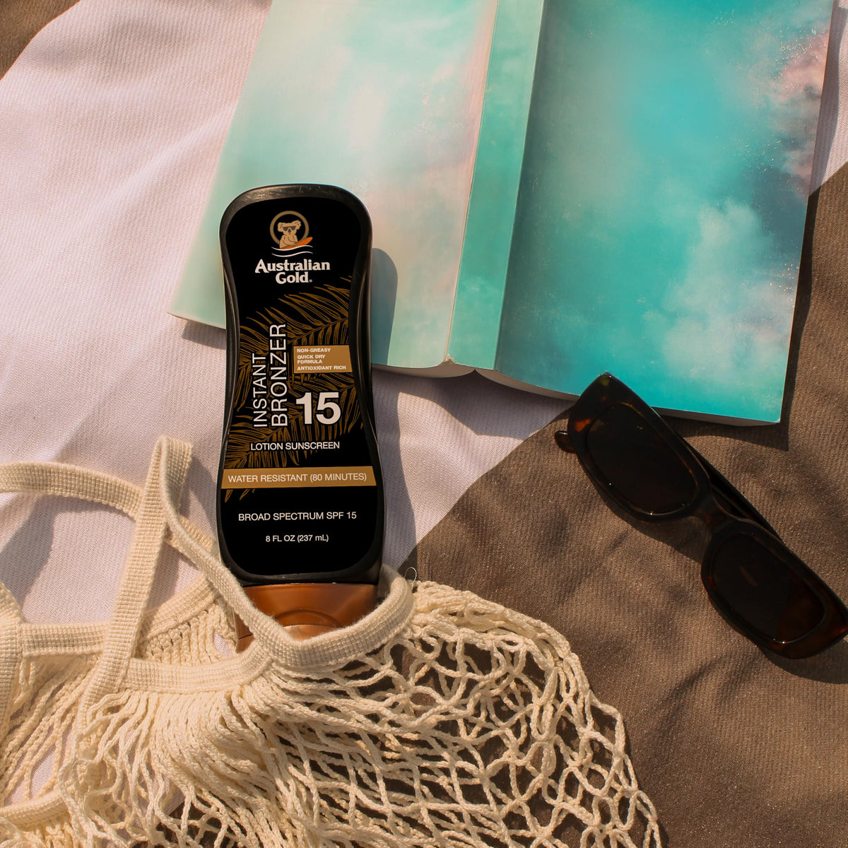Australian Gold ingredients label highlighting Kakadu plum antioxidant benefit