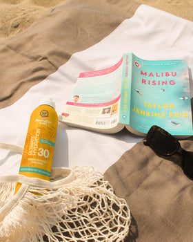 Australian Gold texture on skin absorbing quickly for a non-greasy finish