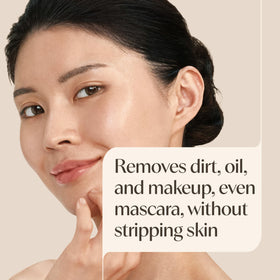 Aveeno gel turning to foam in palm demonstrating gentle makeup removal