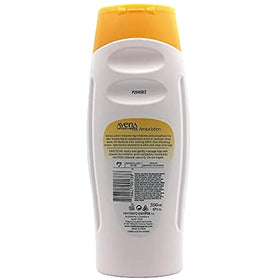 Avena Instituto Espanol lotion texture swipe showing creamy, fast-absorbing finish