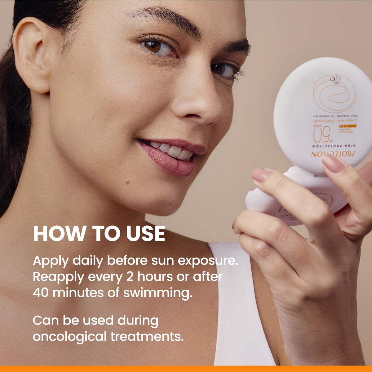 Avène compact inside makeup bag lifestyle conveying convenient reapplication
