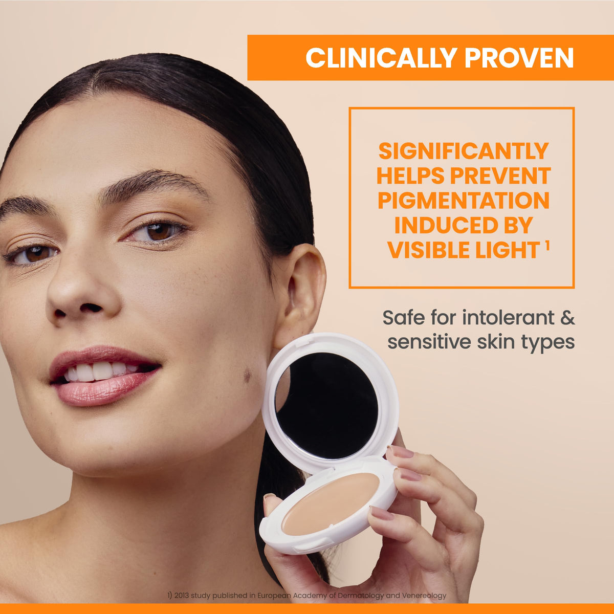 Avène cream-to-powder texture close-up showing smooth matte benefit