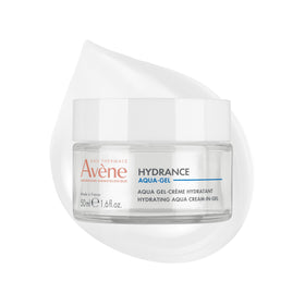 Eau Thermale Avène front jar showing product label and compact packaging benefit visible hydration
