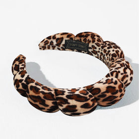Ayesha headband in spa setting conveying comfortable, relaxing use