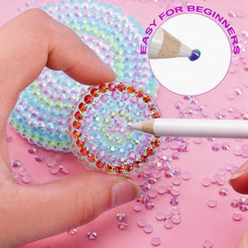 Ayzololo gems decorating a phone case in lifestyle scene, personalizes accessories