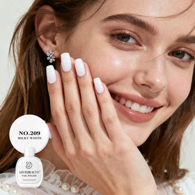 AZUREBEAUTY application on natural nails demonstrating glossy finish and instant polish