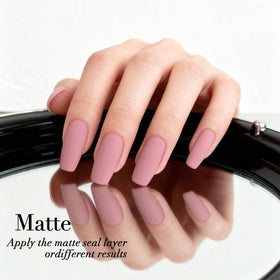 AZUREBEAUTY polish bead texture showing creamy formula and fast-dry benefit